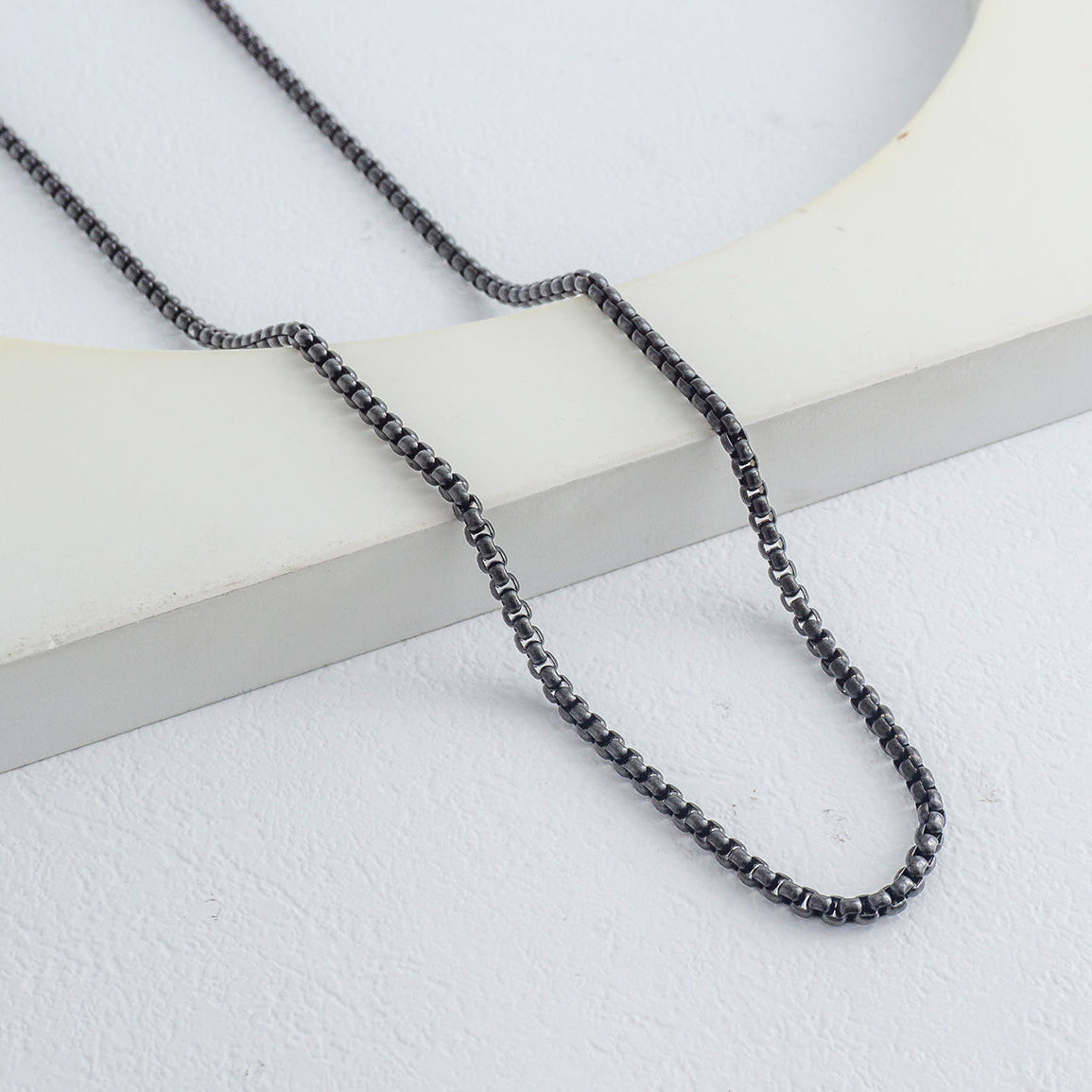 (70cm) Unisex Black Venetian Box Chain Necklace Stainless Steel PVD Gold Plated Kalung Pria/Wanita Hitam Hypoallergenic