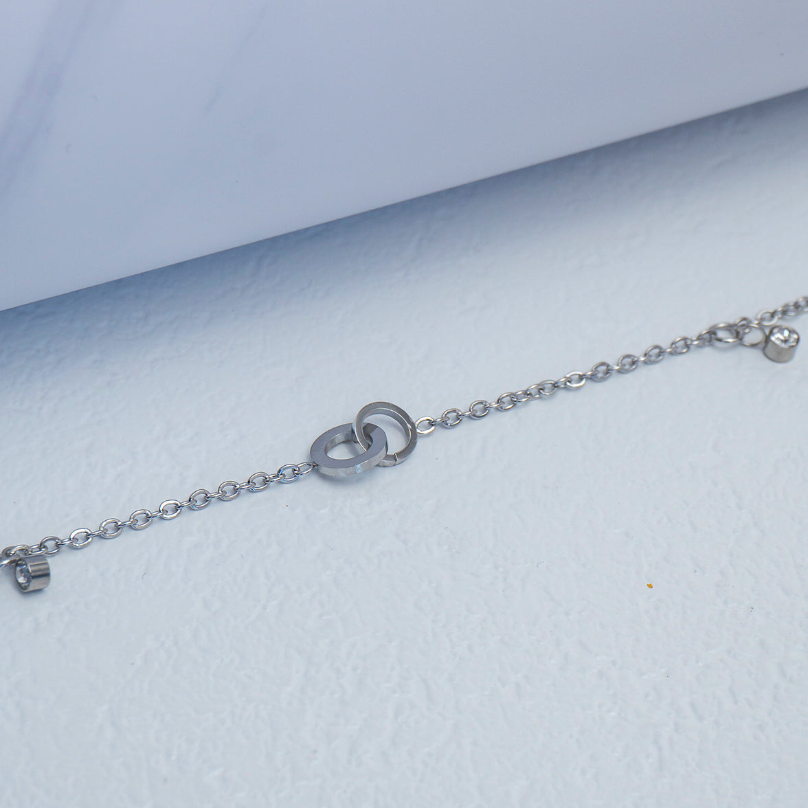 (22+3cm) Silver Interlocking Circles & Solitaire CZ Disc Station Anklet Bracelet Stainless Steel Gelang Kaki Simple Hypoallergenic