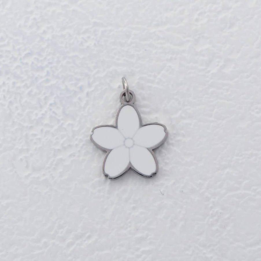 (14mm) White Cherry Blossom Flower Enamel Charm Stainless Steel PVD Gold Plated Liontin Bunga Sakura Putih Hypoallergenic