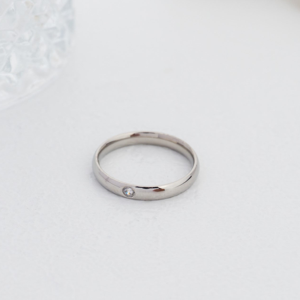 Minimalist Plain Solitaire Ring Stainless Steel PVD Gold Plated Cincin Polos Hypoallergenic