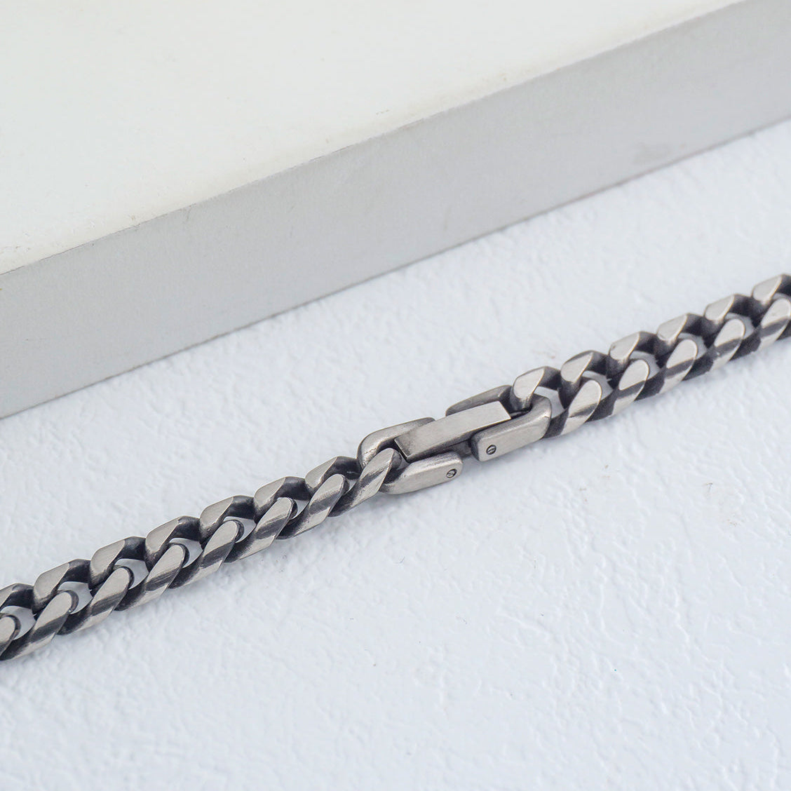 (60cm) Men's Classic Black Curb Link Chain Necklace Stainless Steel PVD Gold Plated Kalung Pria Hypoallergenic