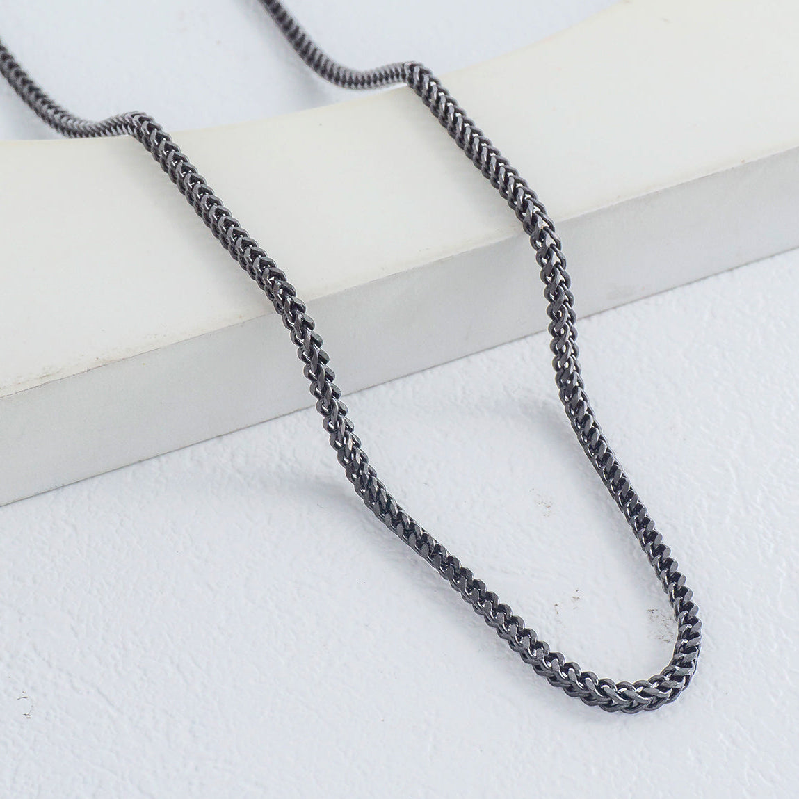 (60cm) Unisex Black V-Weave Franco Chain Necklace Stainless Steel PVD Gold Plated Kalung Pria/Wanita Hitam Hypoallergenic