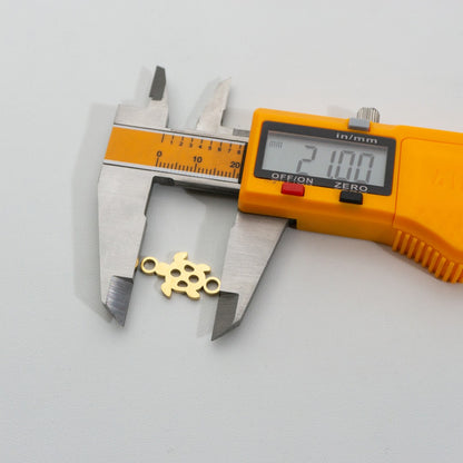 Sea Turtle Connector Stainless Steel PVD Gold Plated Liontin Konektor Penyu Laut Hypoallergenic