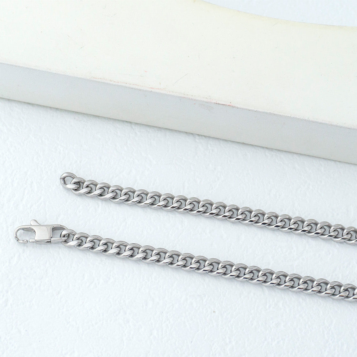 (61cm) Men's Classic Silver Curb Link Chain Necklace Stainless Steel PVD Gold Plated Kalung Pria Hypoallergenic