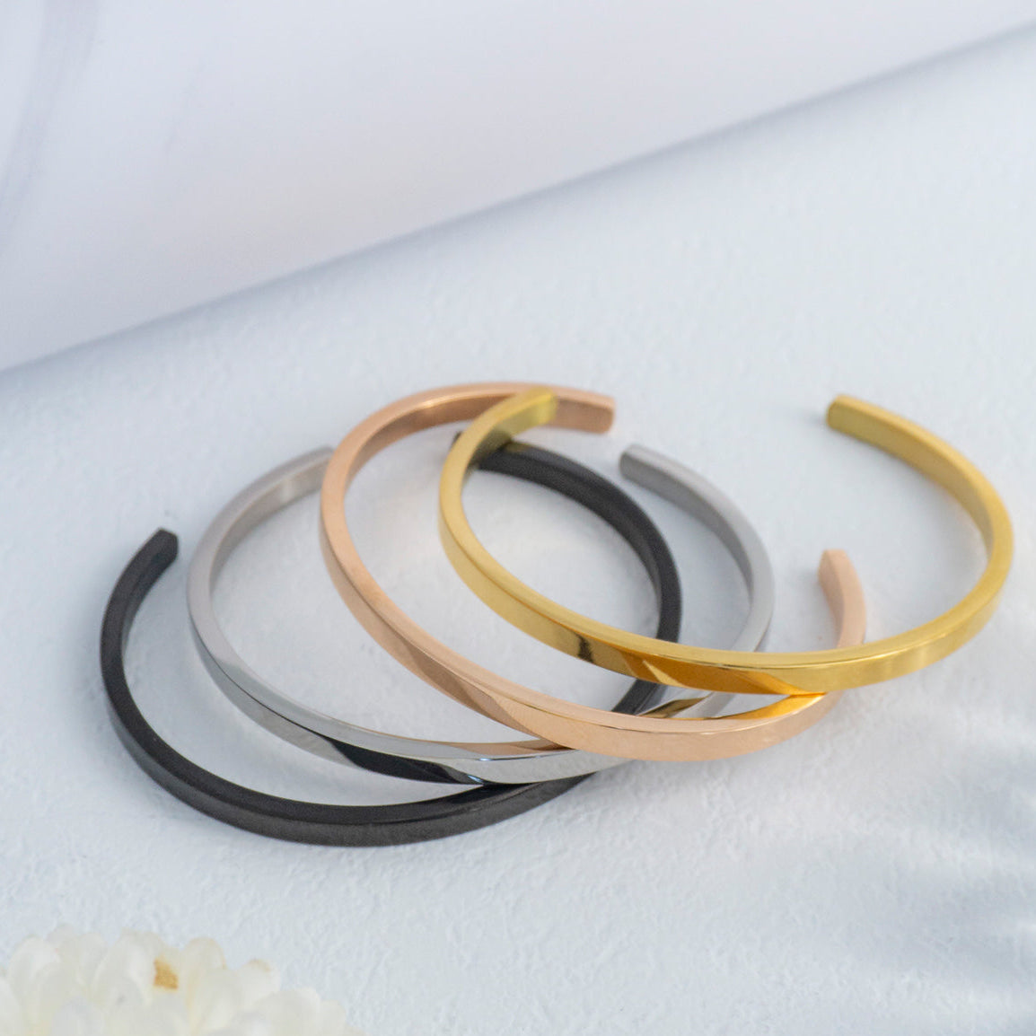 Minimalist Glossy Cuff Bangle Bracelet Stainless Steel PVD Gold Plated Gelang Bangle Hypoallergenic