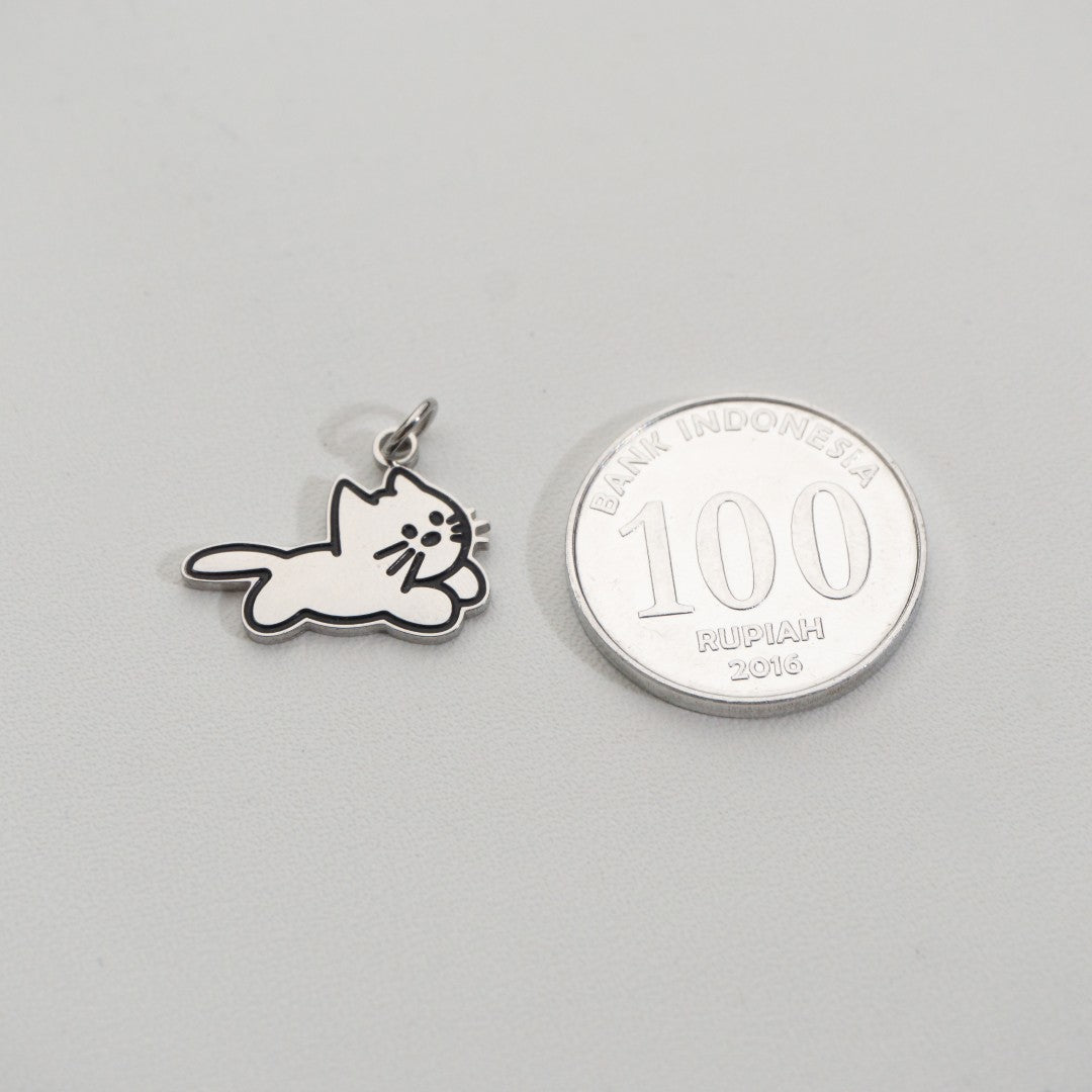 Lazy Cute Cat Pendant Stainless Steel PVD Gold Plated Liontin Kucing Lucu Hypoallergenic