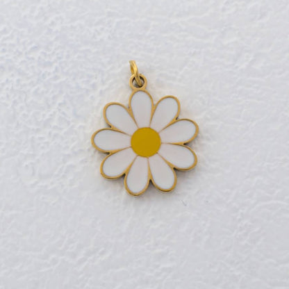 (17mm) White Daisy Flower Enamel Charm Stainless Steel PVD Gold Plated Liontin Bunga Aster Hypoallergenic