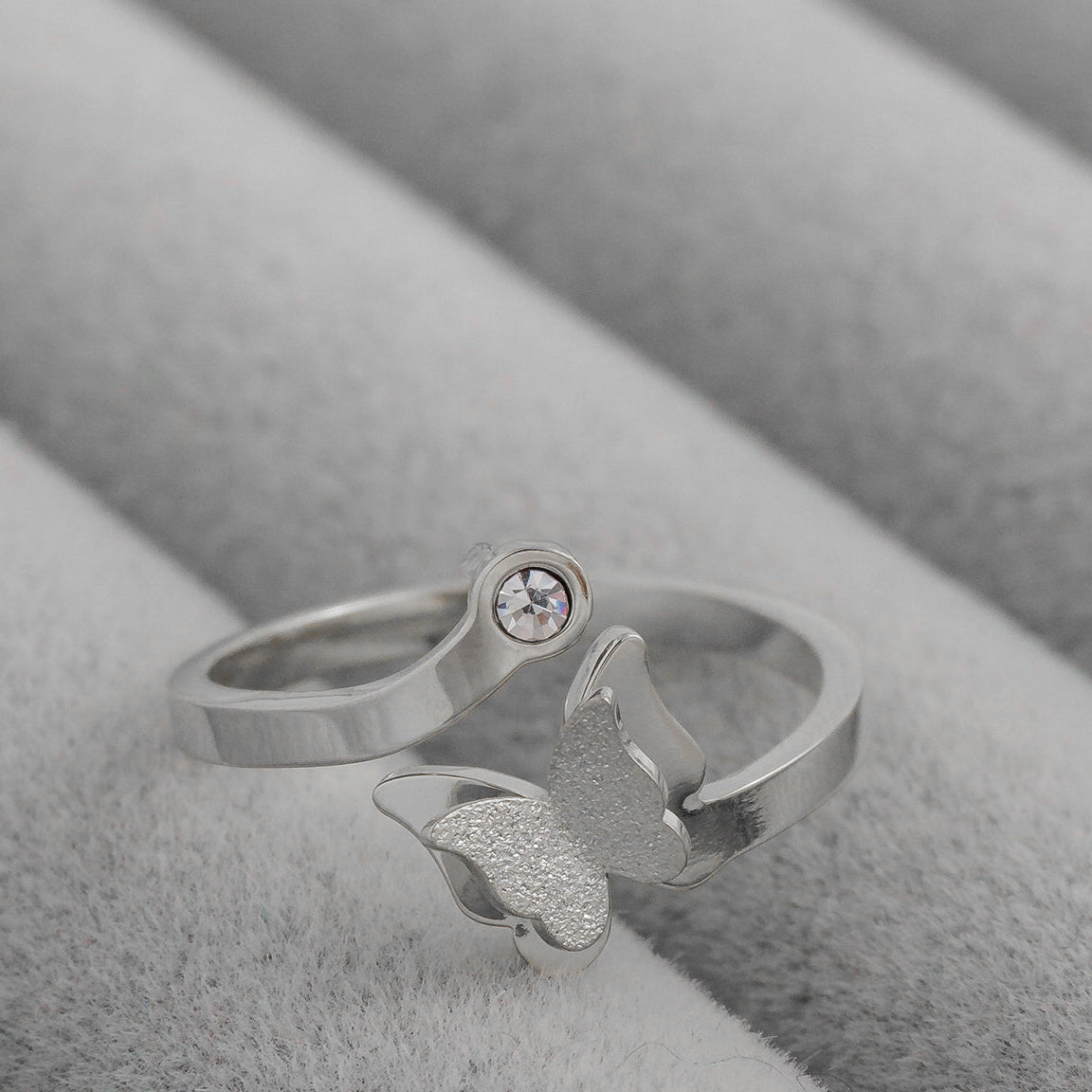 Simple Glitter Textured 3D Butterfly Mariposa Open Adjustable Ring Stainless Steel PVD Gold Plated Cincin Kupu - Kupu Hypoallergenic