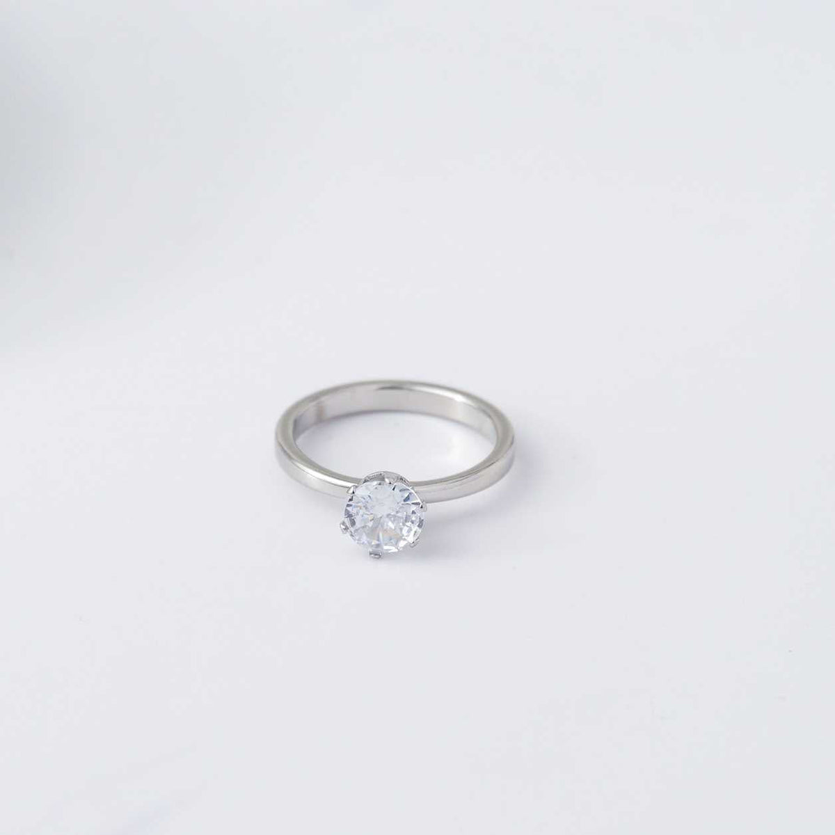 Minimalist Clear Cubic Zirconia Solitaire Ring Stainless Steel PVD Gold Plated Cincin Simple Hypoallergenic