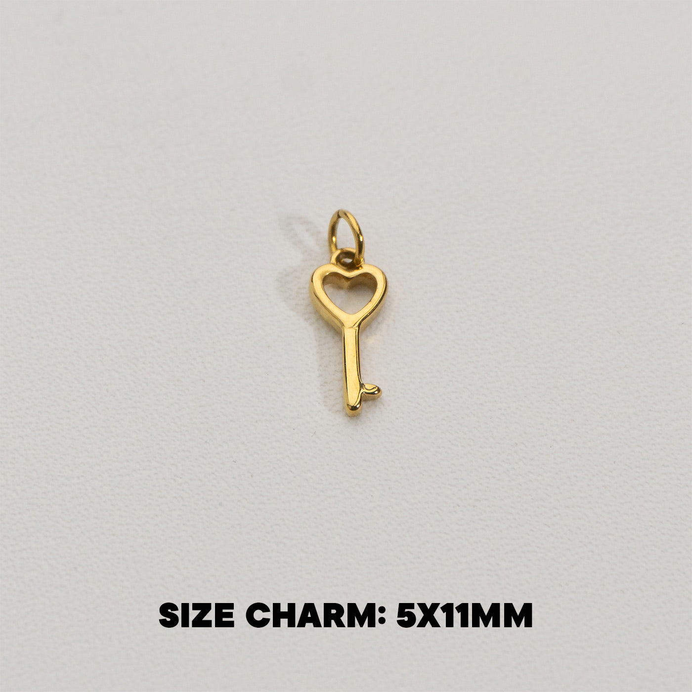 Mini Plain Key Charms Stainless Steel PVD Gold Plated Liontin Kunci Hypoallergenic