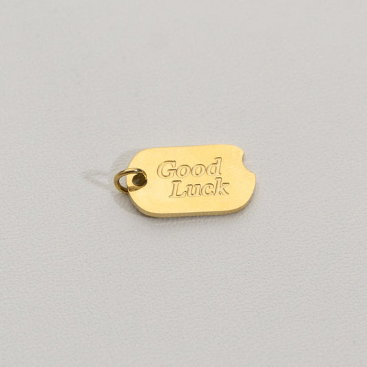 Lucky Tag Charms Stainless Steel PVD Gold Plated Liontin Tag Keberuntungan Hypoallergenic