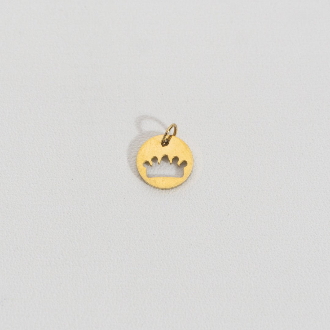 Round Crown Charm Stainless Steel PVD Gold Plated Liontin Mahkota Hypoallergenic