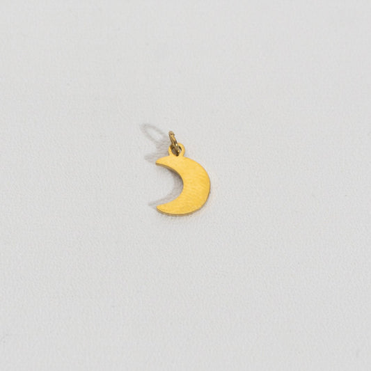 Mini Plain Crescent Moon Charm Stainless Steel PVD Gold Plated Liontin Bulan Sabit Kecil Hypoallergenic