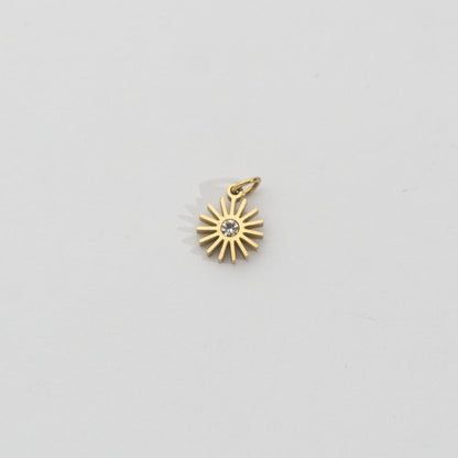 Minimalist Good Fortune Set Collection Charm Stainless Steel PVD Gold Plated Set Liontin Keberuntungan Hypoallergenic
