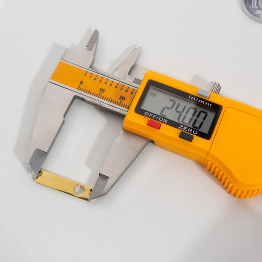Plain Rectangular Heart Connector Stainless Steel PVD Gold Plated Liontin Konektor Hati Persegi Panjang Hypoallergenic