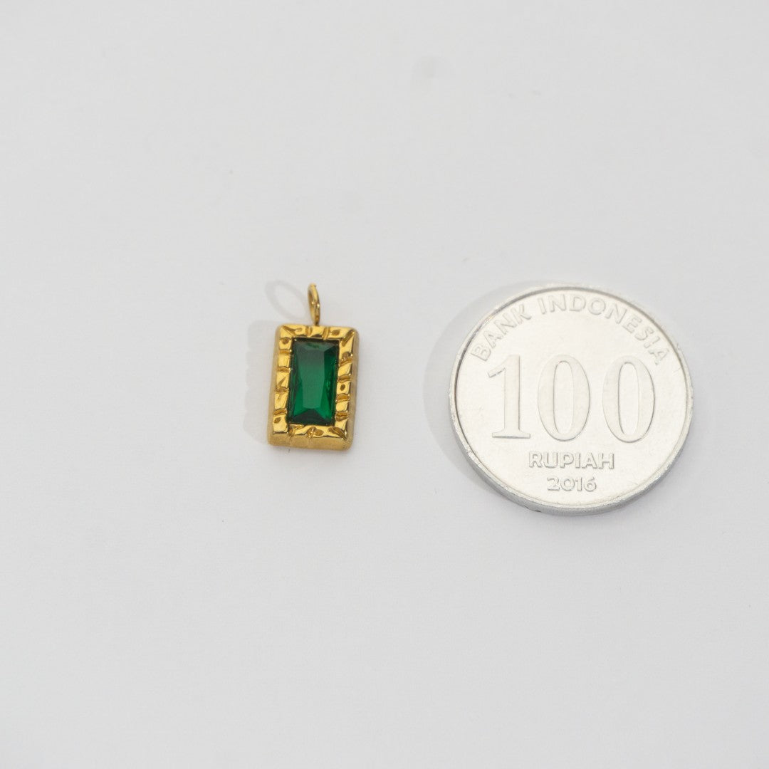 Antique Framed Green Pendant Stainless Steel PVD Gold Plated Liontin Bingkai Antik Hijau Hypoallergenic