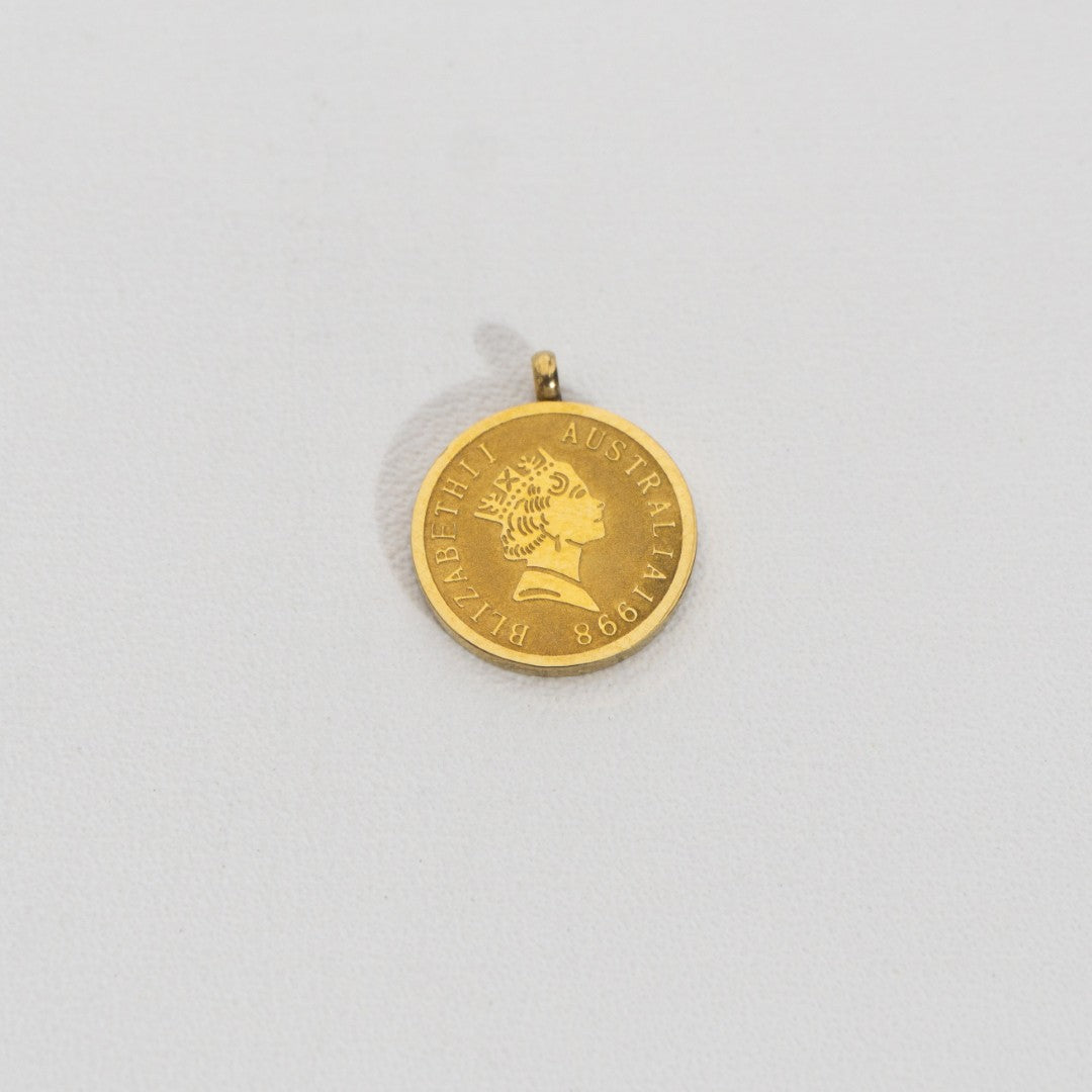 Queen Coin Pendant Stainless Steel PVD Gold Plated Liontin Koin Ratu Hypoallergenic