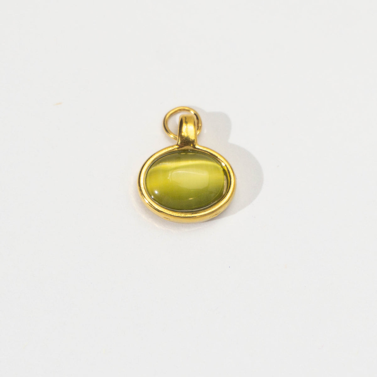 (14mm) Olive Green Oval Bezel Natural Gemstone Charm Stainless Steel PVD Gold Plated Liontin Batuan Elegan Hypoallergenic
