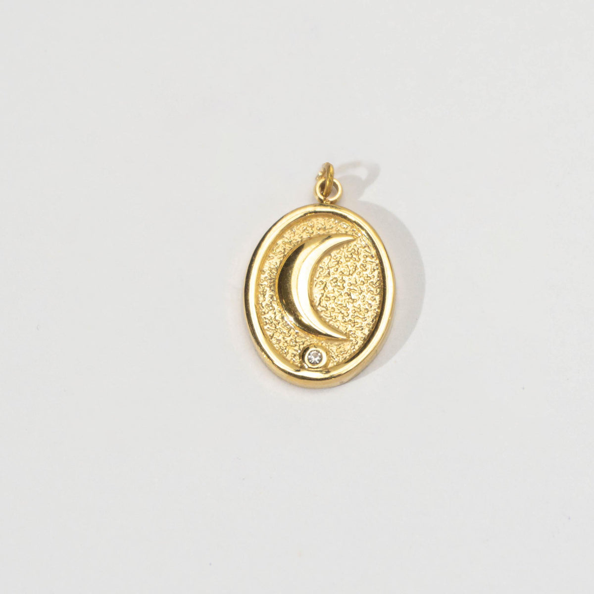(18mm) Solitaire Cubic Zirconia Celestial Moon Oval Medallion Charm Stainless Steel PVD Gold Plated Liontin Bulan Hypoallergenic