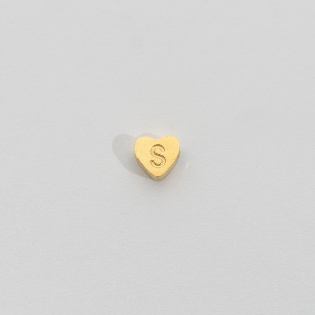 (7mm) Initial Heart Slider Beads Stainless Steel PVD Gold Plated Liontin Manik Huruf Hypoallergenic