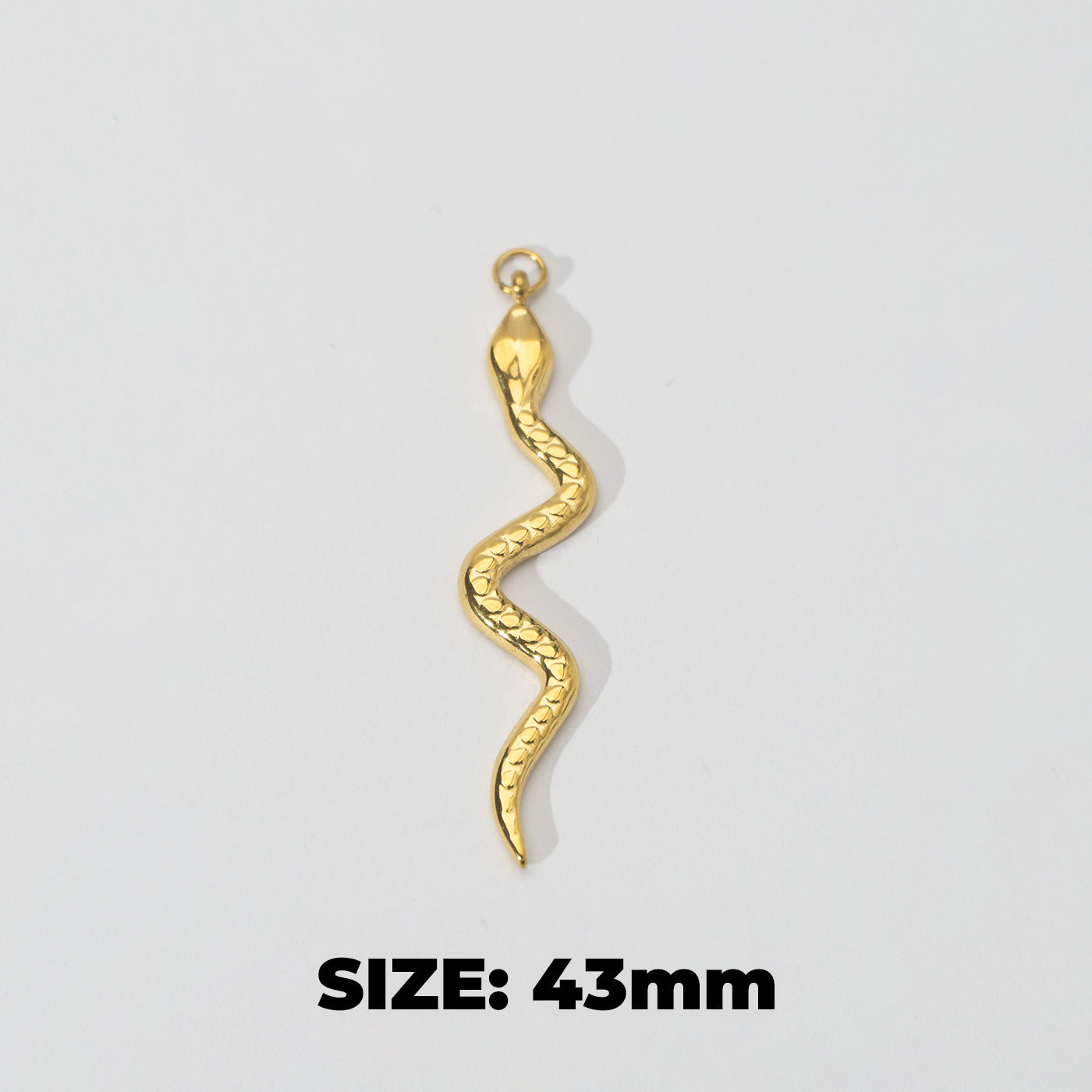 (43mm) Textured Slithering Snake Animal Charm Stainless Steel PVD Gold Plated Liontin Ular Hypoallergenic
