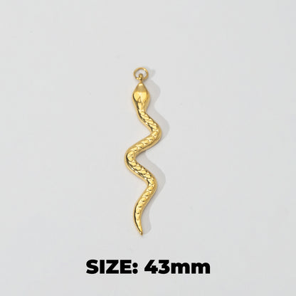 (43mm) Textured Slithering Snake Animal Charm Stainless Steel PVD Gold Plated Liontin Ular Hypoallergenic