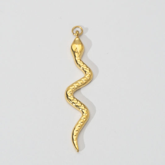 (43mm) Textured Slithering Snake Animal Charm Stainless Steel PVD Gold Plated Liontin Ular Hypoallergenic