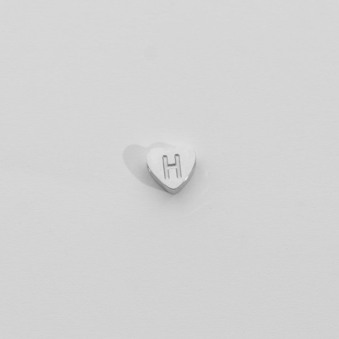(7mm) Initial Heart Slider Beads Stainless Steel PVD Gold Plated Liontin Manik Huruf Hypoallergenic