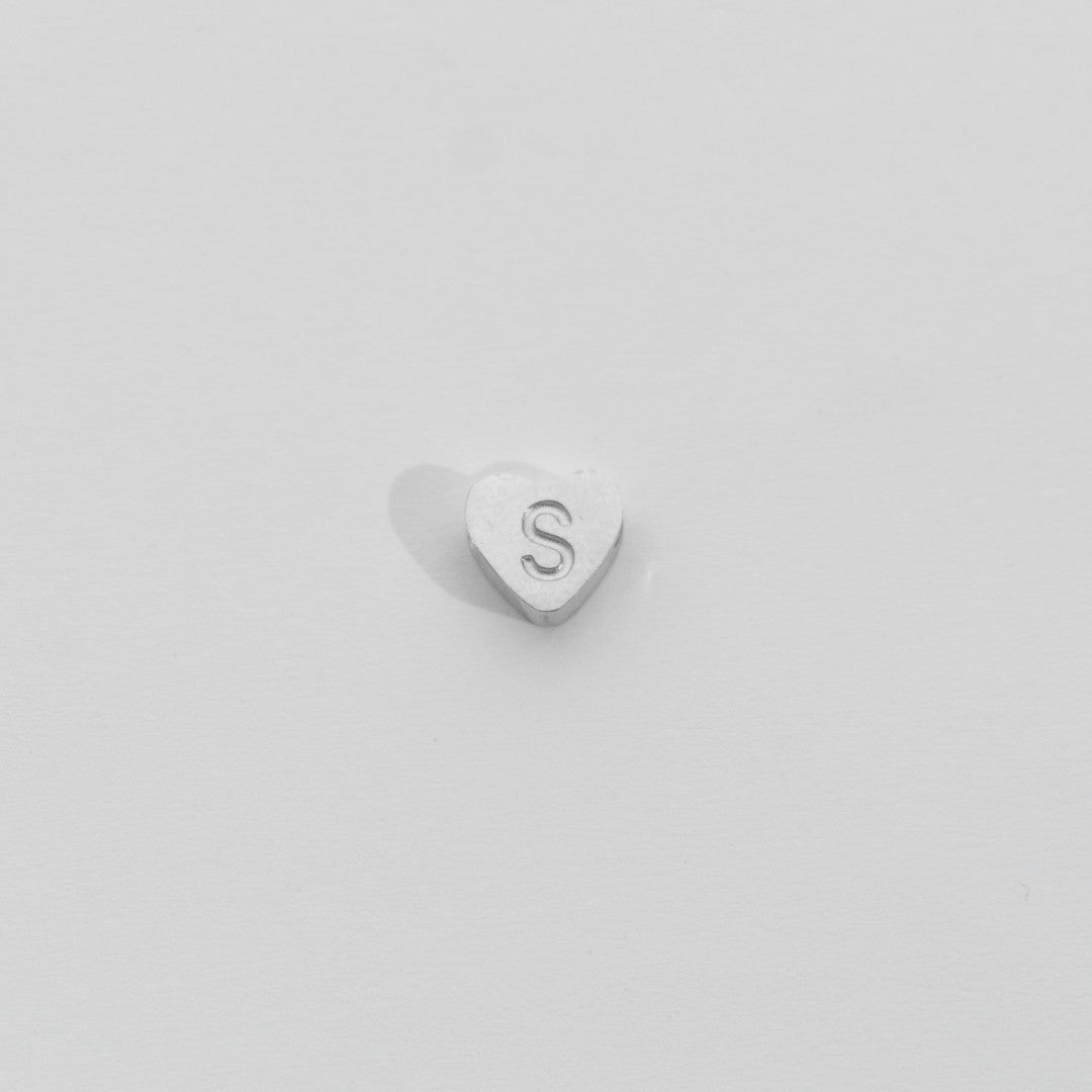 (7mm) Initial Heart Slider Beads Stainless Steel PVD Gold Plated Liontin Manik Huruf Hypoallergenic
